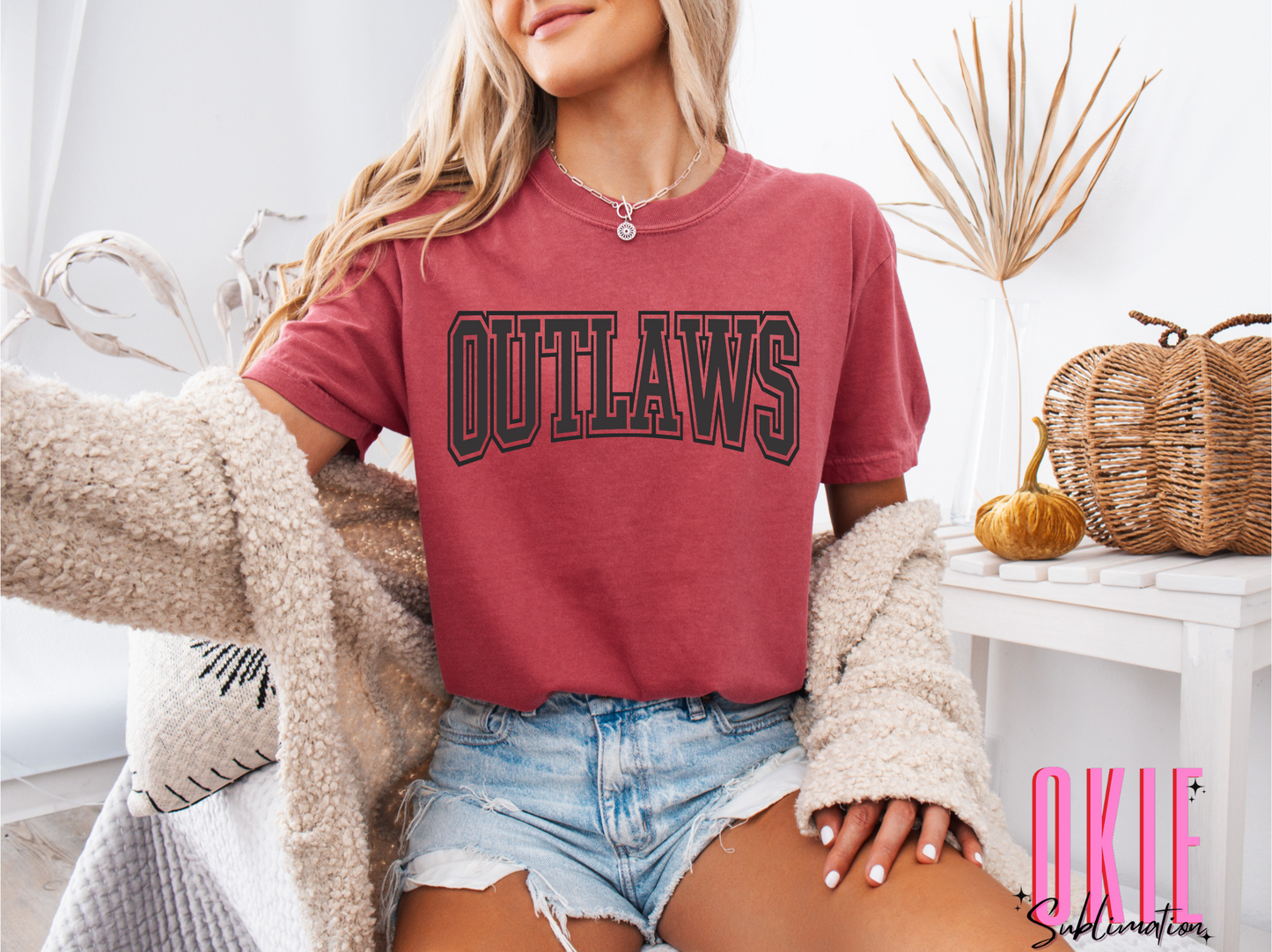 OUTLAWS VARSITY